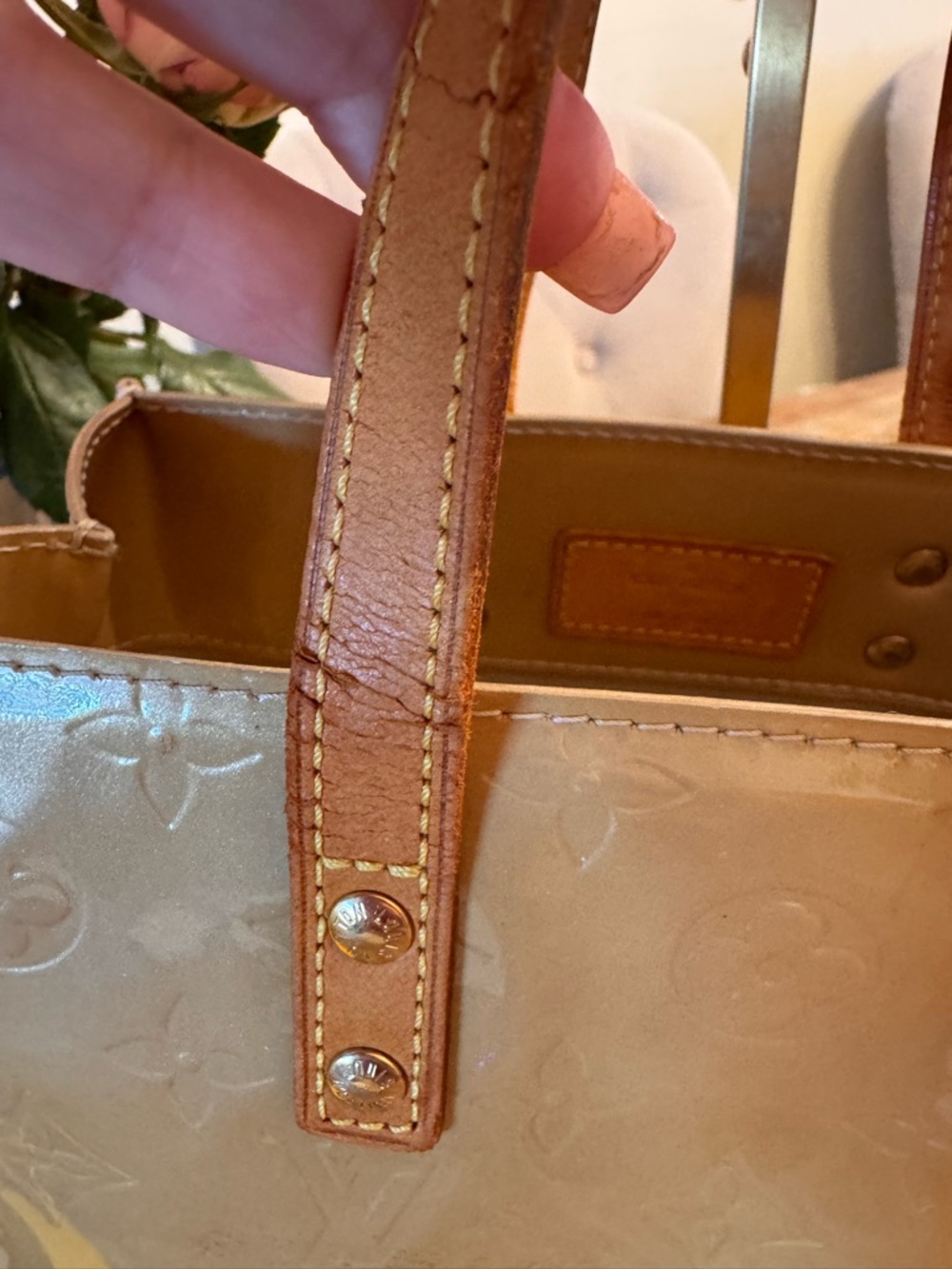 Louis Vuitton Monogram Vernis Patent Leather - Picture 8 of 16